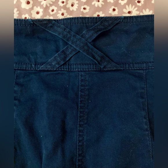 Silence & Noise high waisted navy blue skirt - Picture 6 of 12